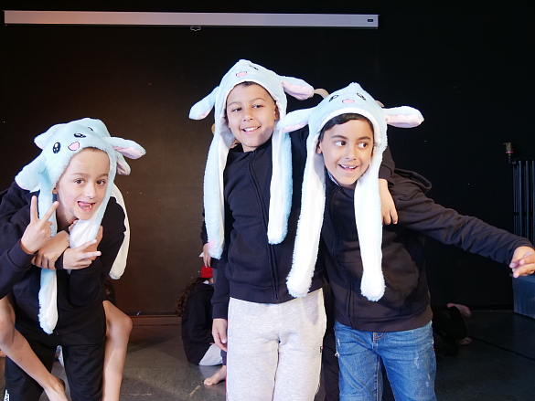 Theaterpr&auml;sentation 7